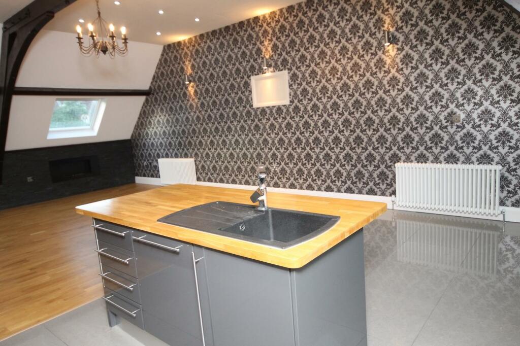 Kitchen Dining Room (Copy).JPG