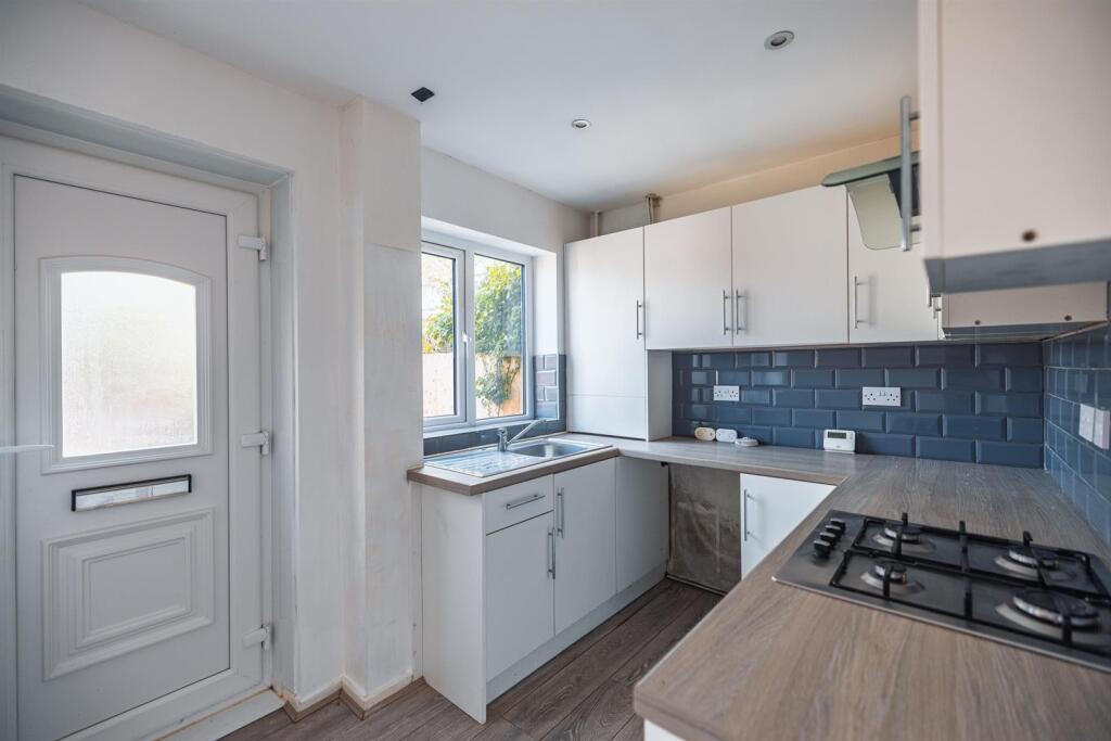 9 Churchill Way-11.jpg