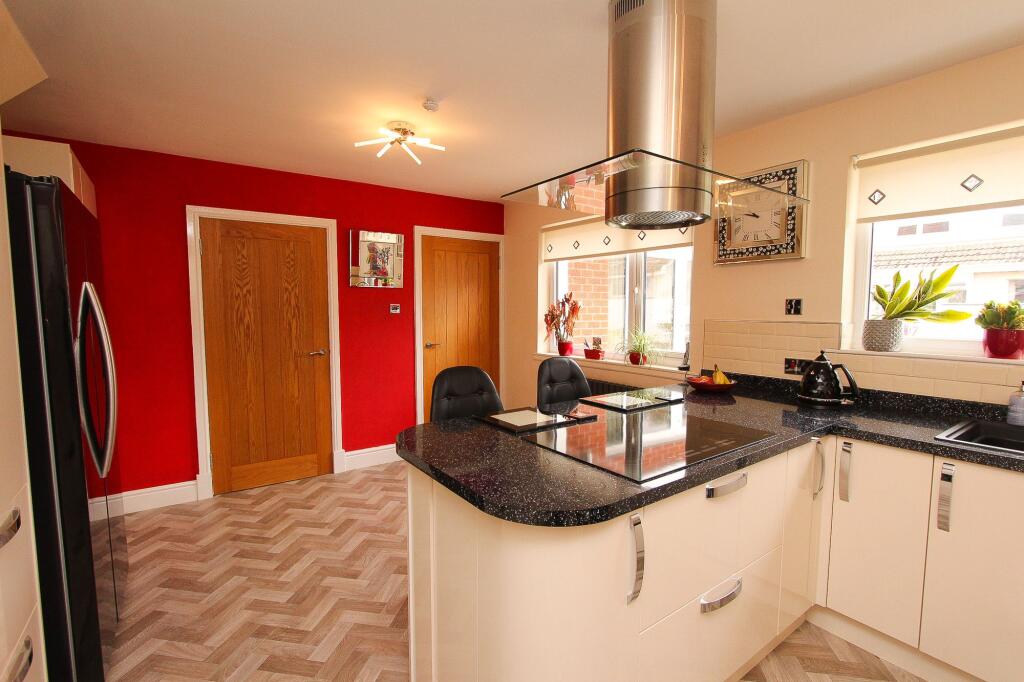 'Dining' Kitchen