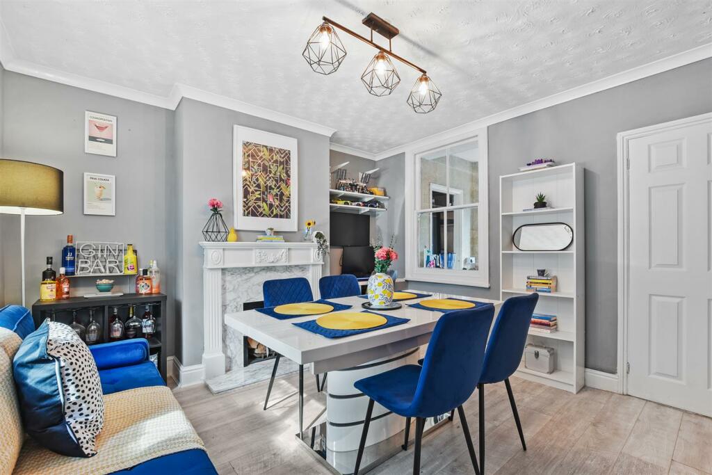 73IrthlingboroughRd15.jpg