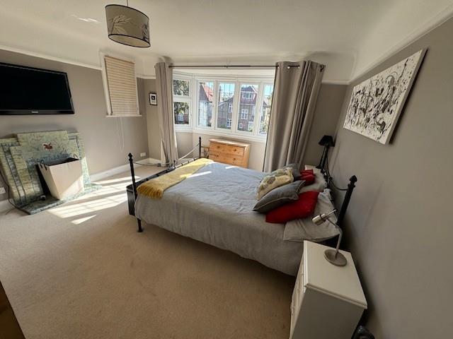 bedroom 3.jpg