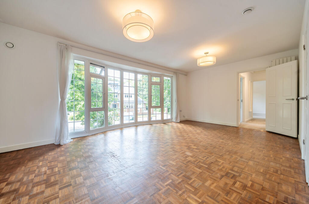 1302931-9-683879d...