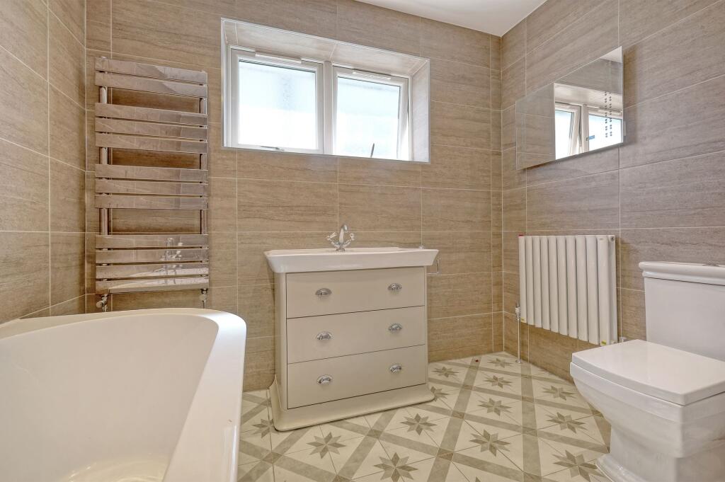 Main Bathroom