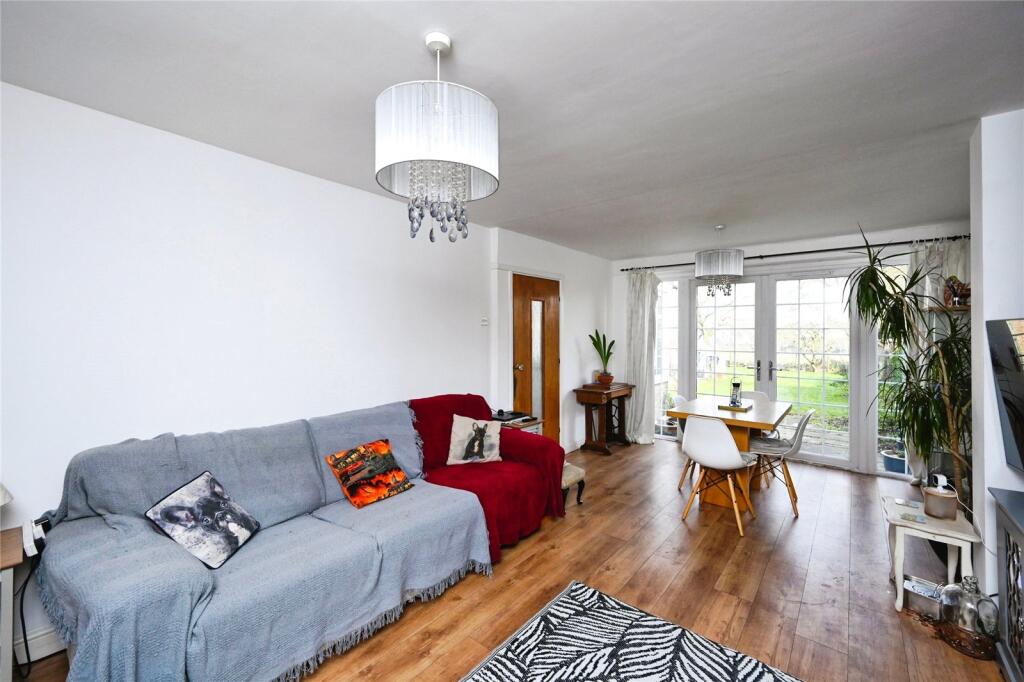 Lounge - Dining Room