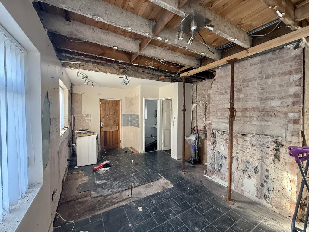 IMG 4028 T202502061432.jpg