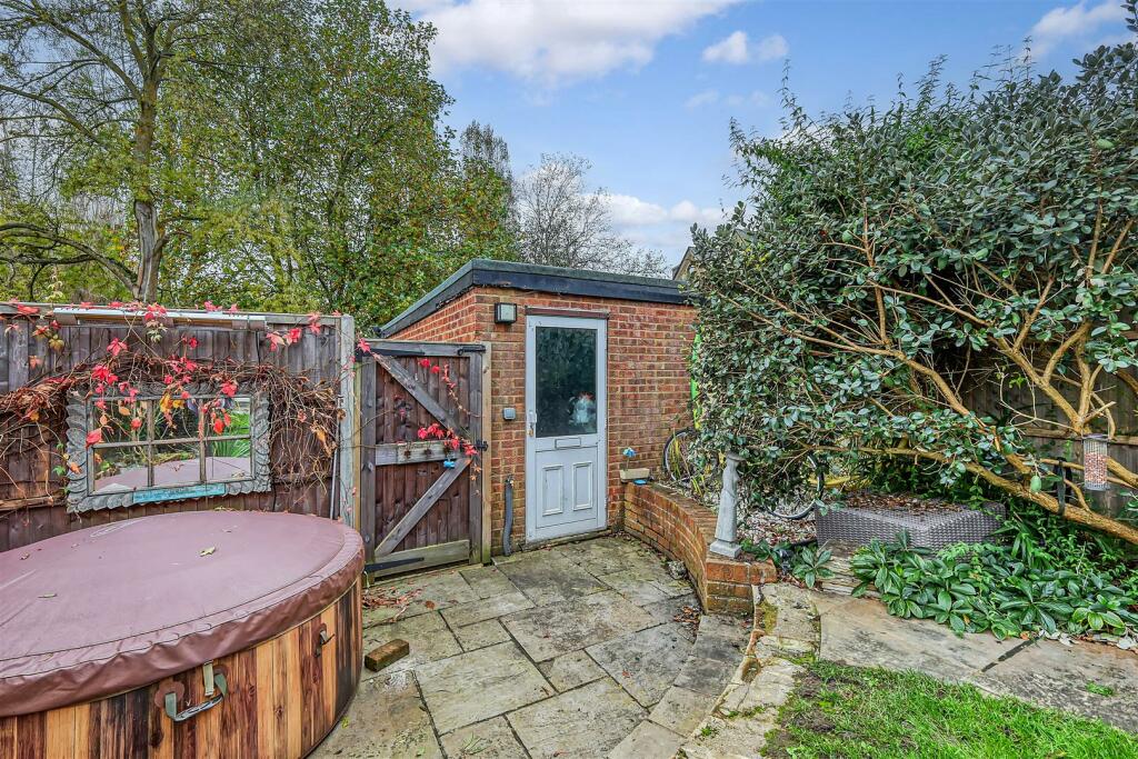 img_4475_18 copy.jpg