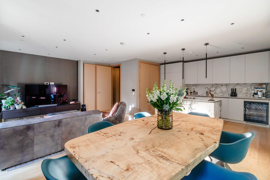 Floral_Court_21