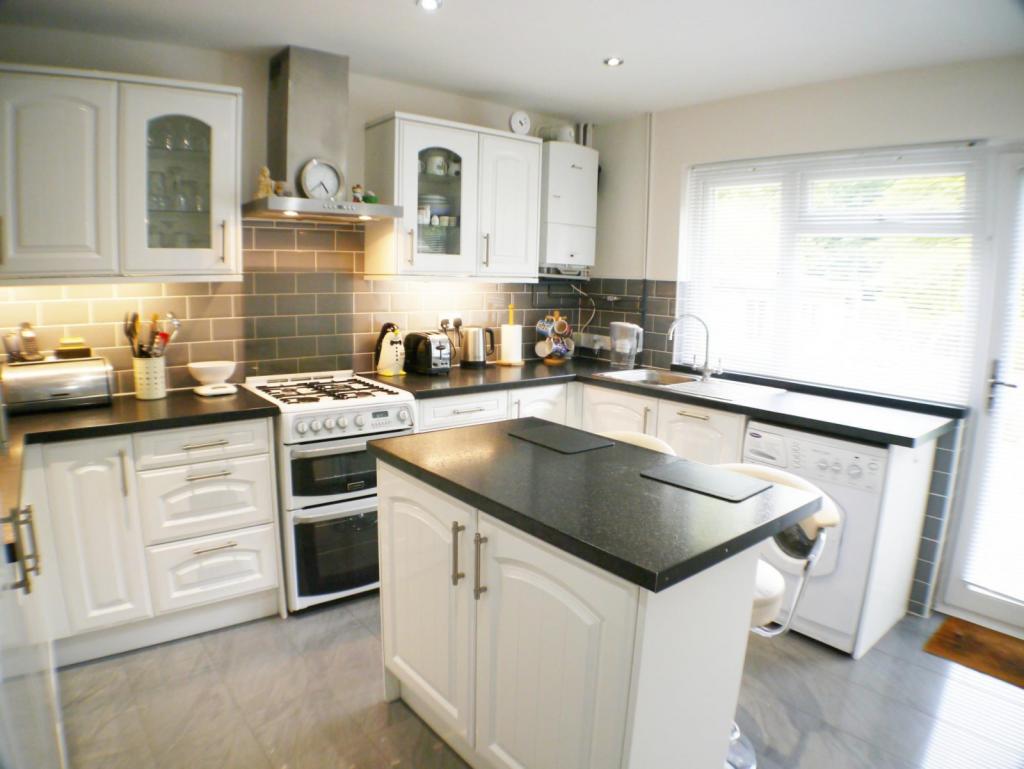 Kitchen with Breakfa