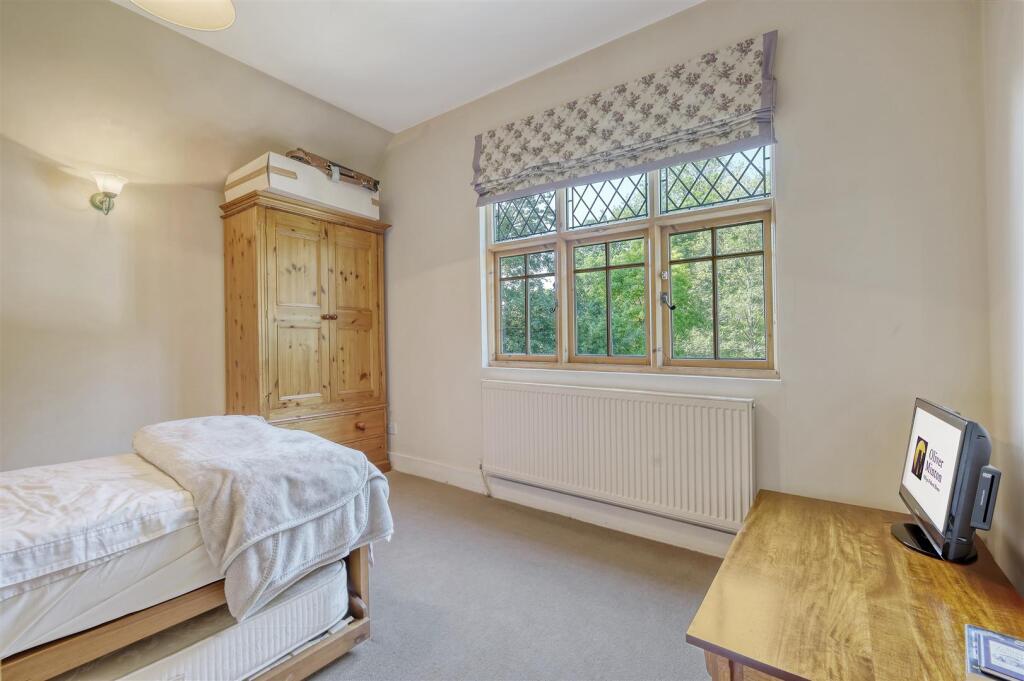 img_0855_1 copy 2.jpg