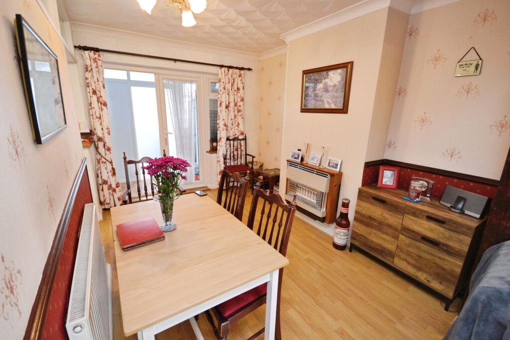 Lounge/Diner