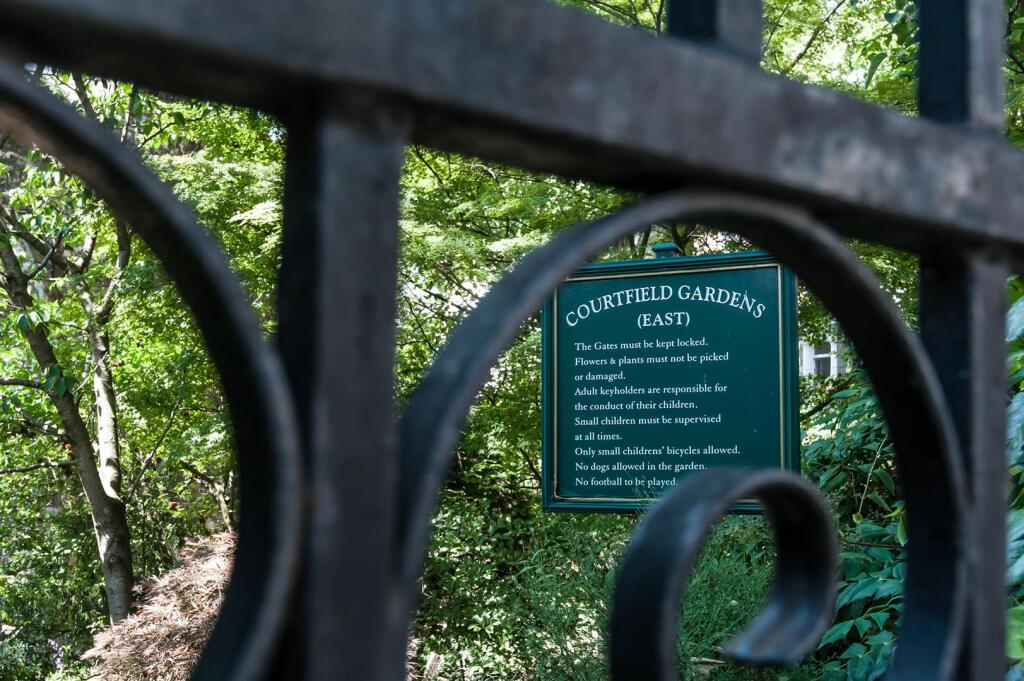 Courtfield Gdns Detail-2.jpg