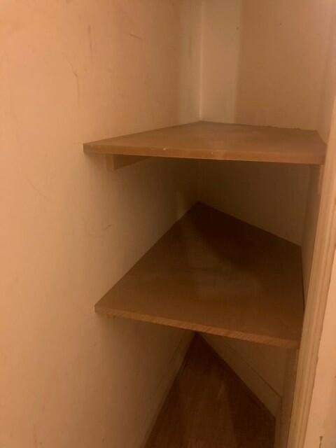 Storage Space - 6 Wiltshire Crescent