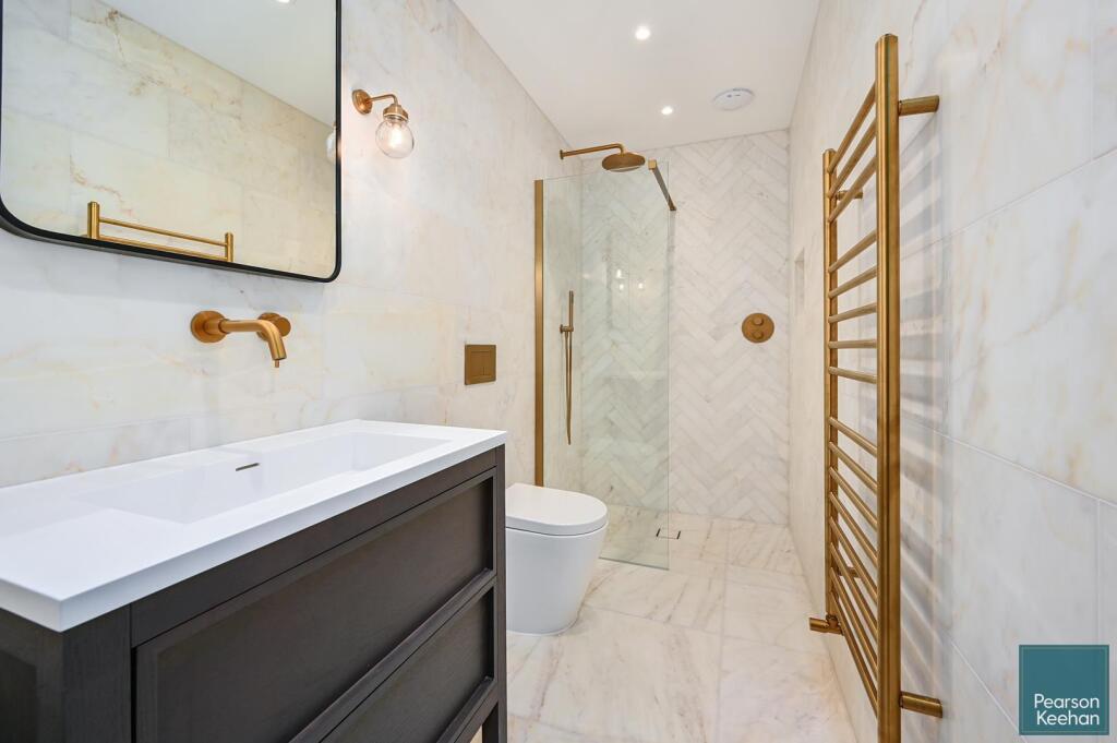 GFF 11 third Avenue, BN3 (9).jpg