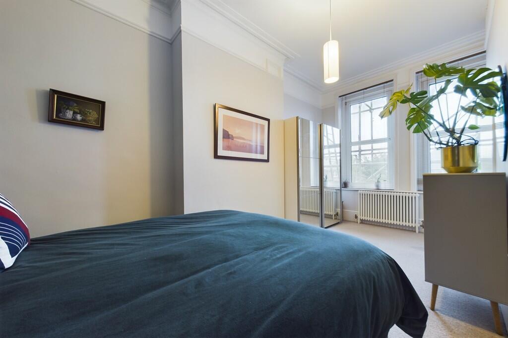 CAM01085G0-PR0510...