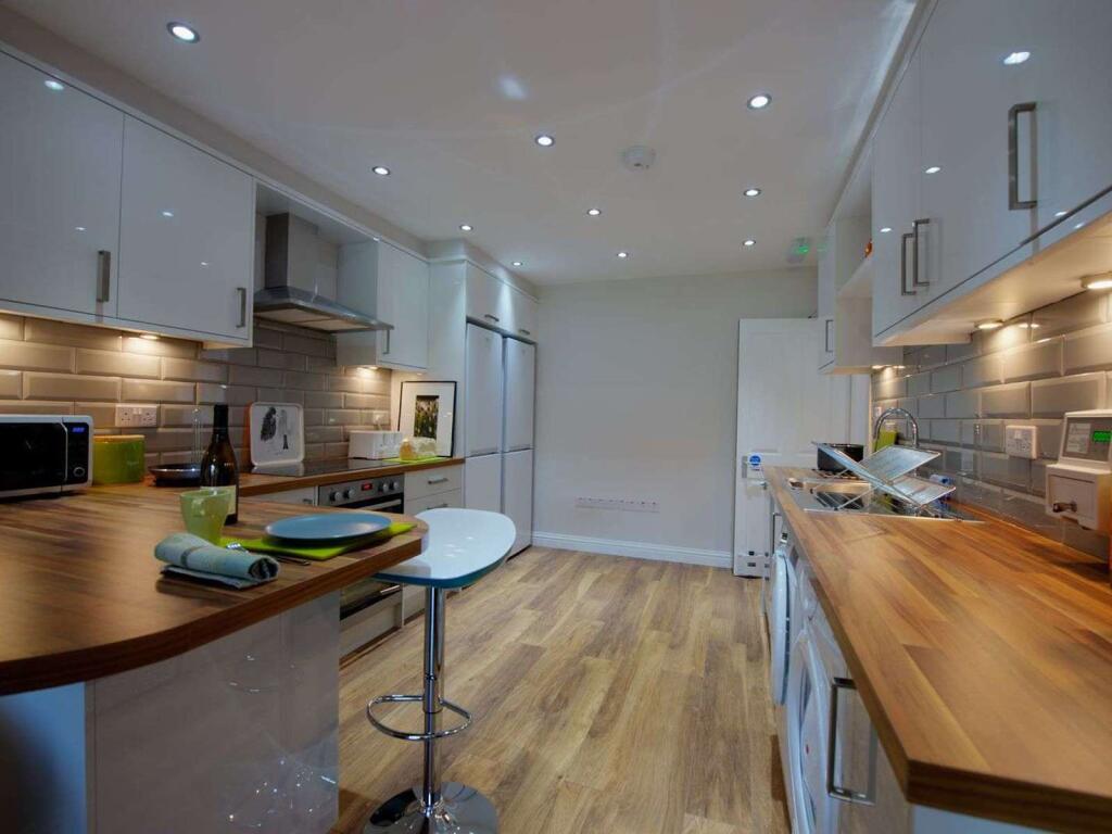 Copy of MED-WarwickRoad-DiningRoom-CLM-2022.jpg