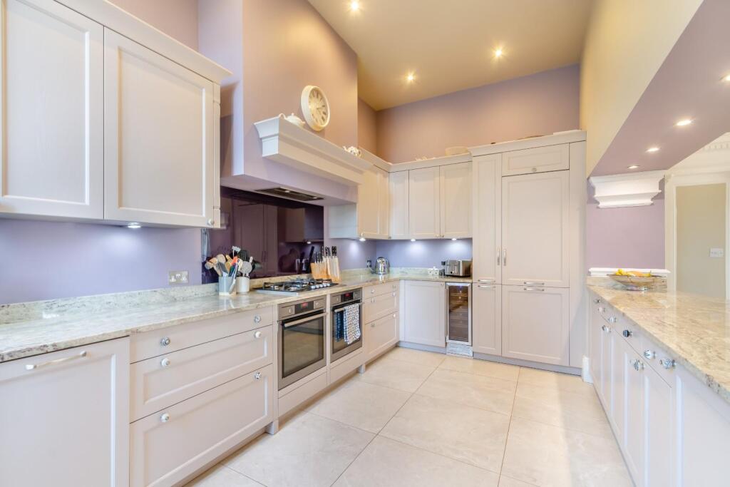 8627263-interior28.jpg