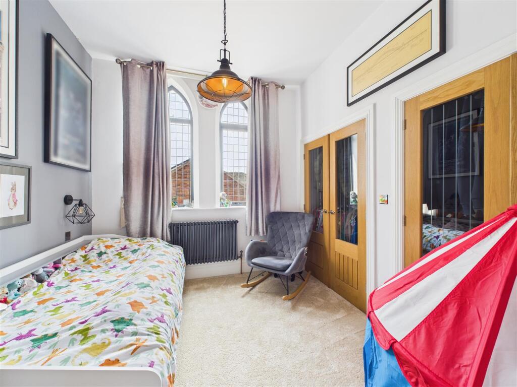 BEDROOM 3