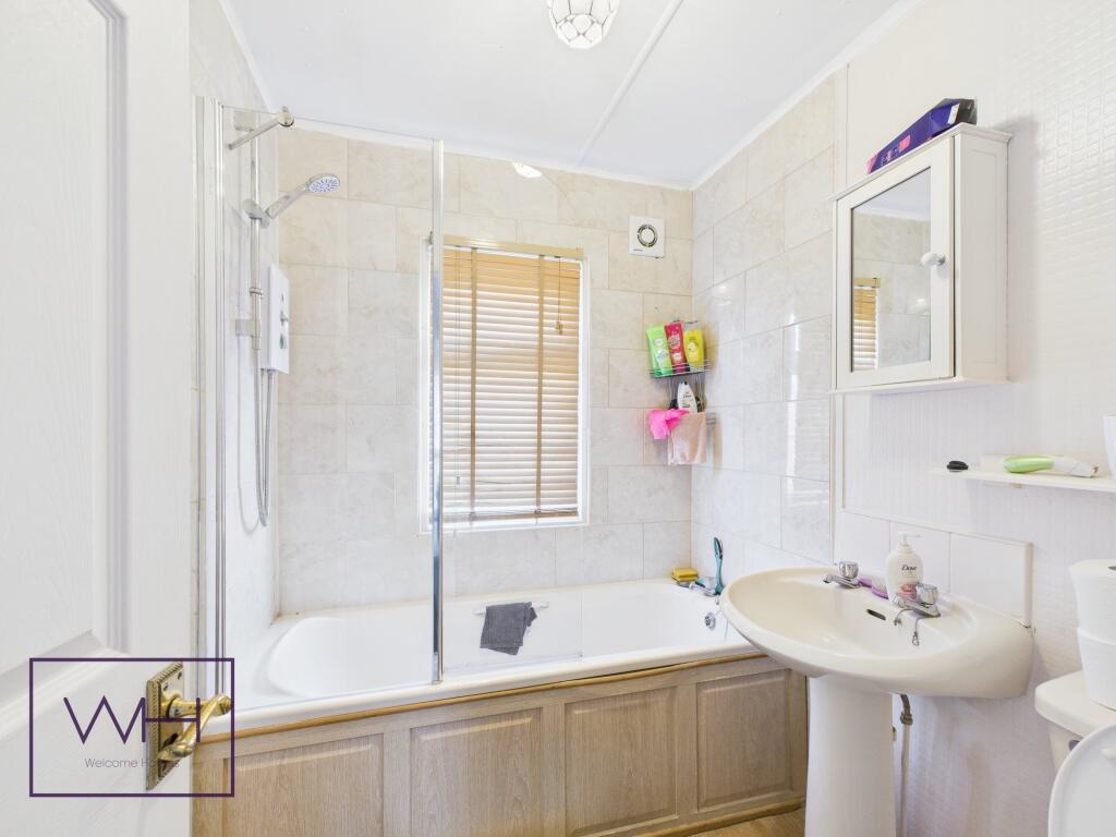 CAM03785G0-PR0216-ST