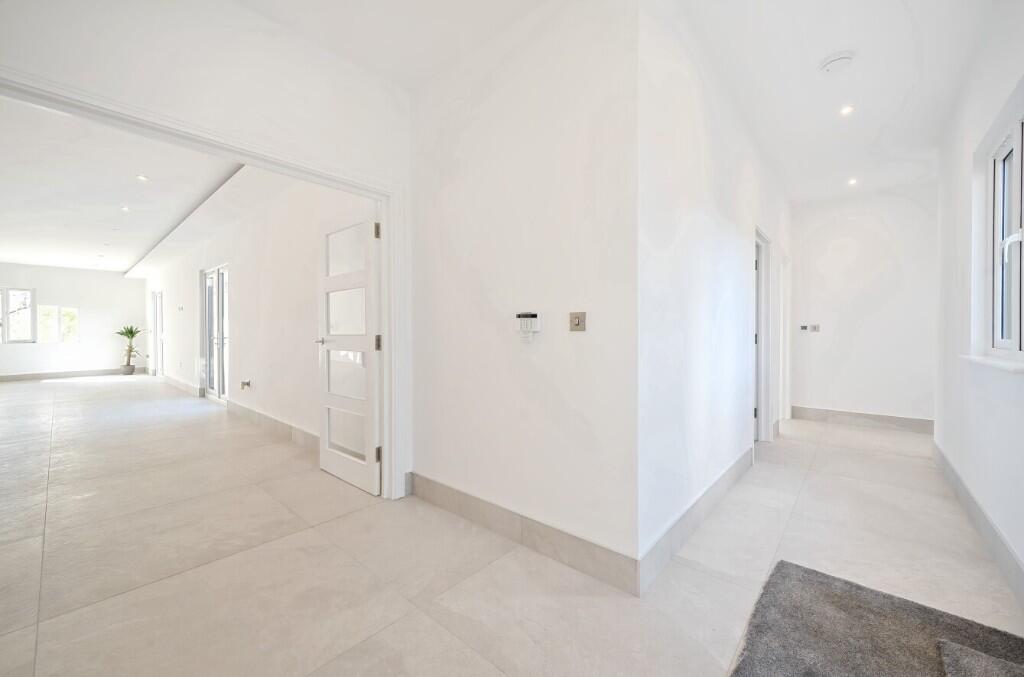 Internal photo 