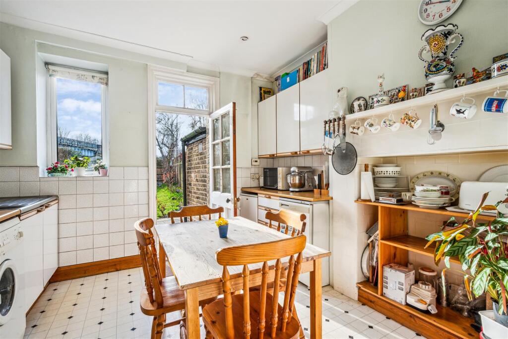 Prebend Gardens W6 - FOR SALE