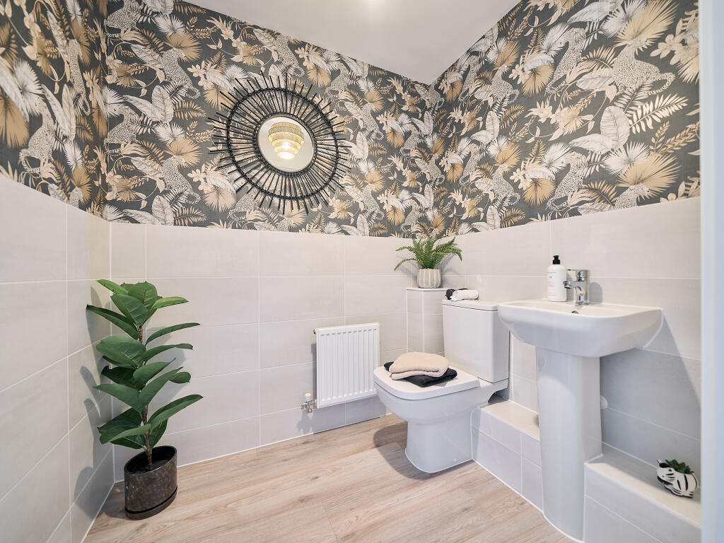 Roseberry View, Nunthorpe Gardens, Middlesbrough, Teesside, 
TS7 0NG