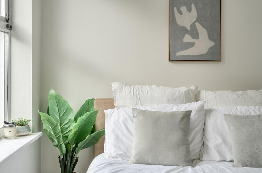 1345553-16-68b185...