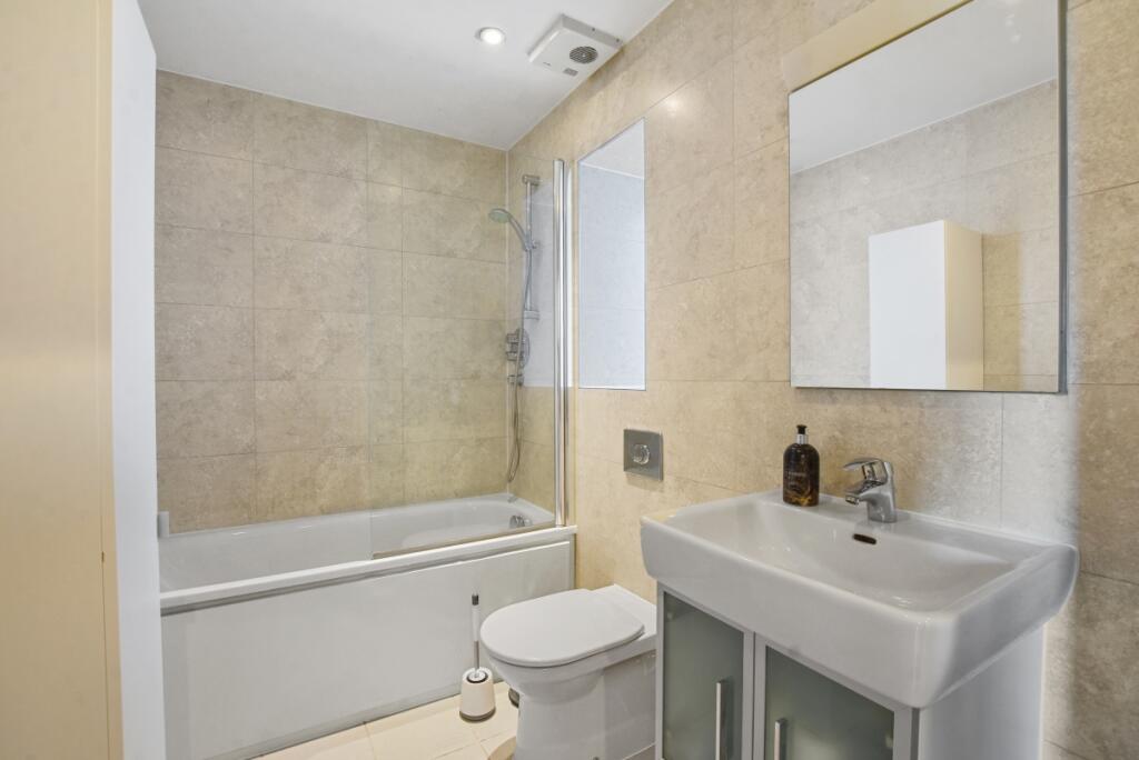 Kings Quarter Apa...