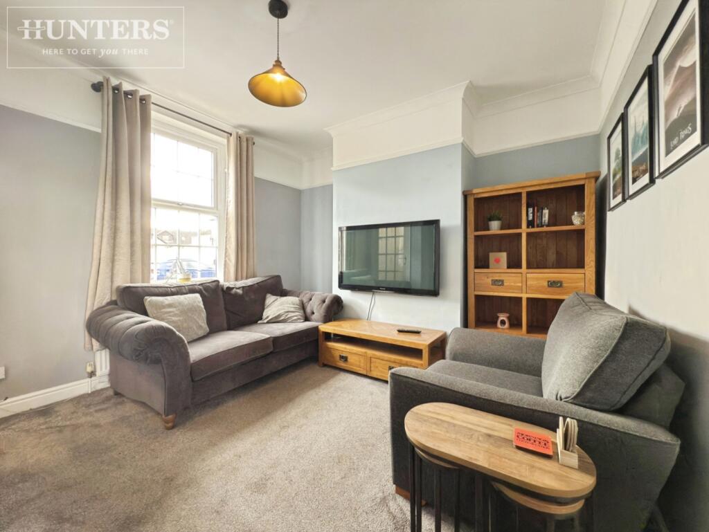 pbox-living_room-333407.jpeg