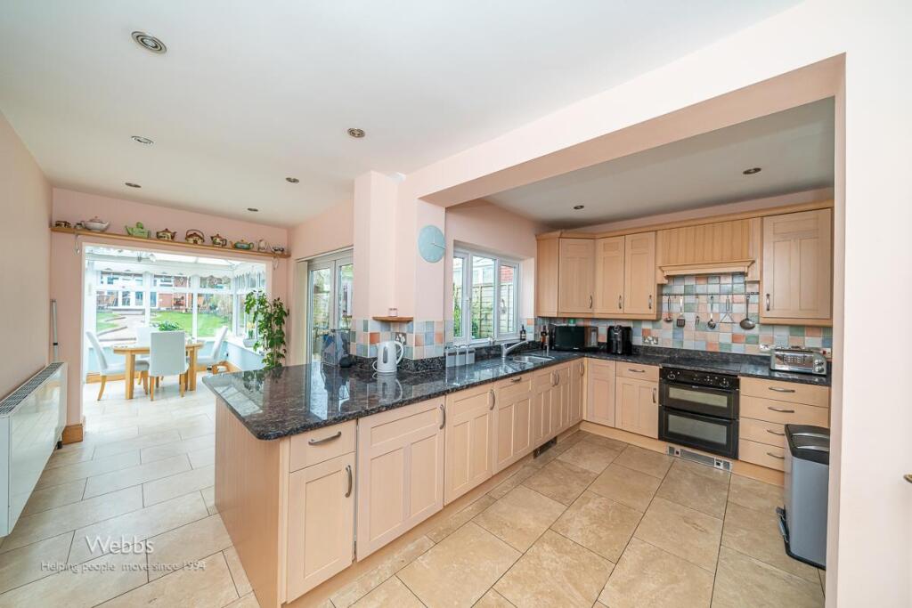 © Webbs Estate Agents © (124 of 224).jpg