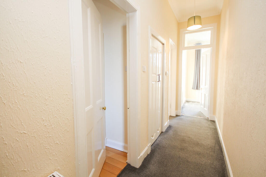 49 Millburn - Sma...