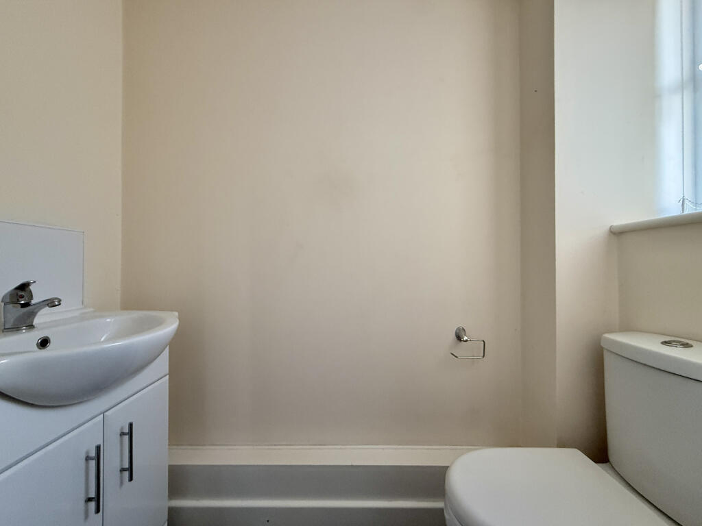 GF WC