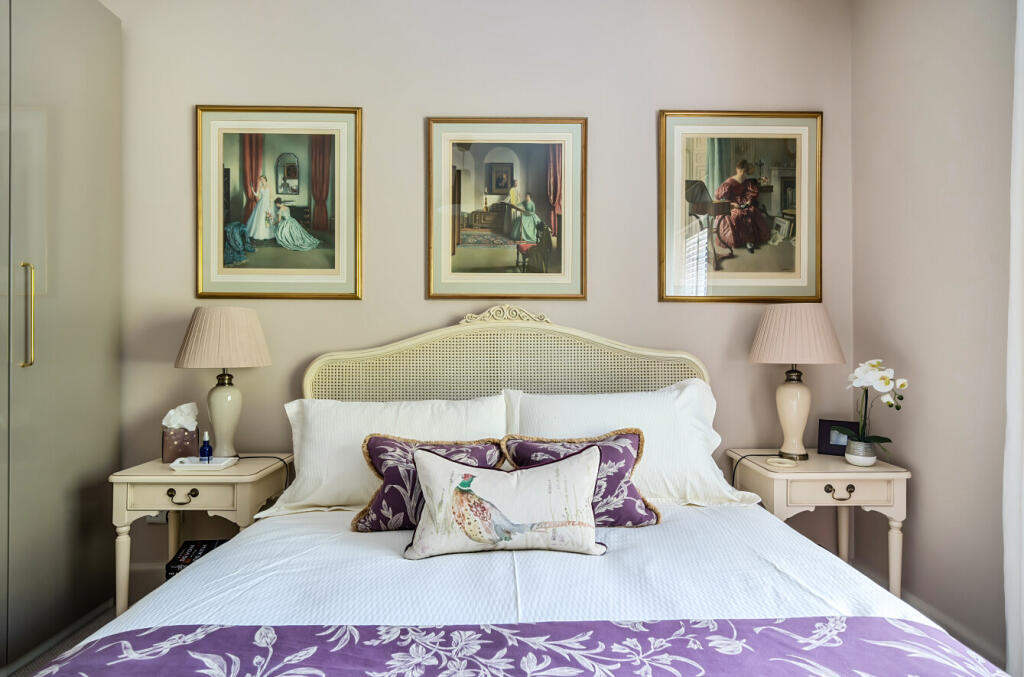 1309824-19-6852ff...