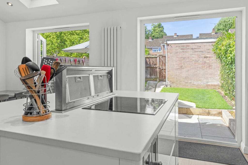 87 Oxford Road, SL7 2NP (LOW RES)-10