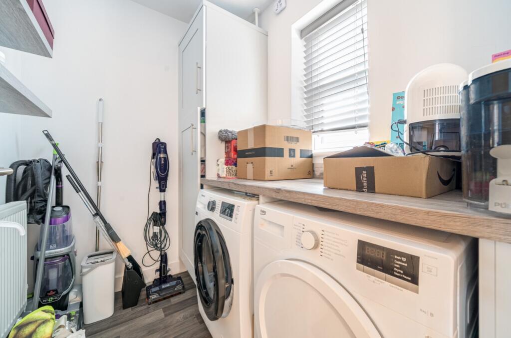 1316246-17-685c50e4ee76c