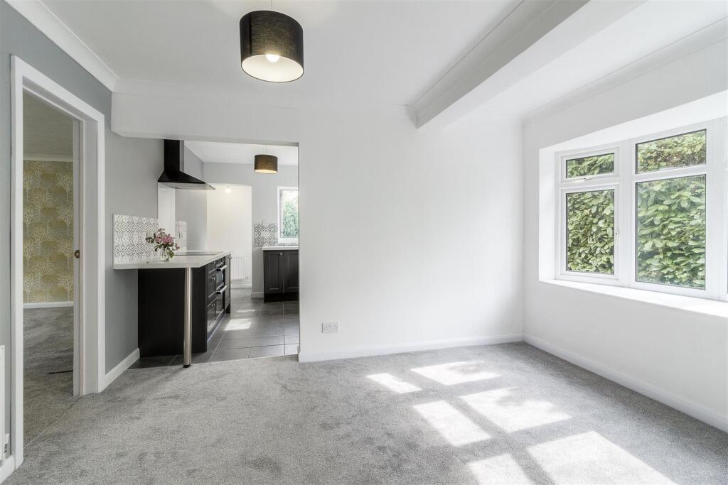 7 Church Close, Blackfordby