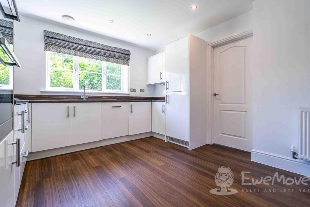 Kitchen-Breakfast Room