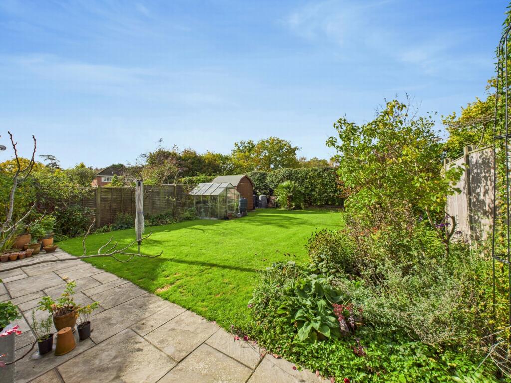 rear garden 4