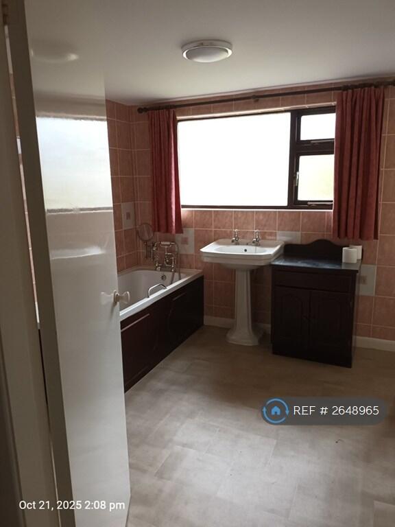 Annexe Bathroom