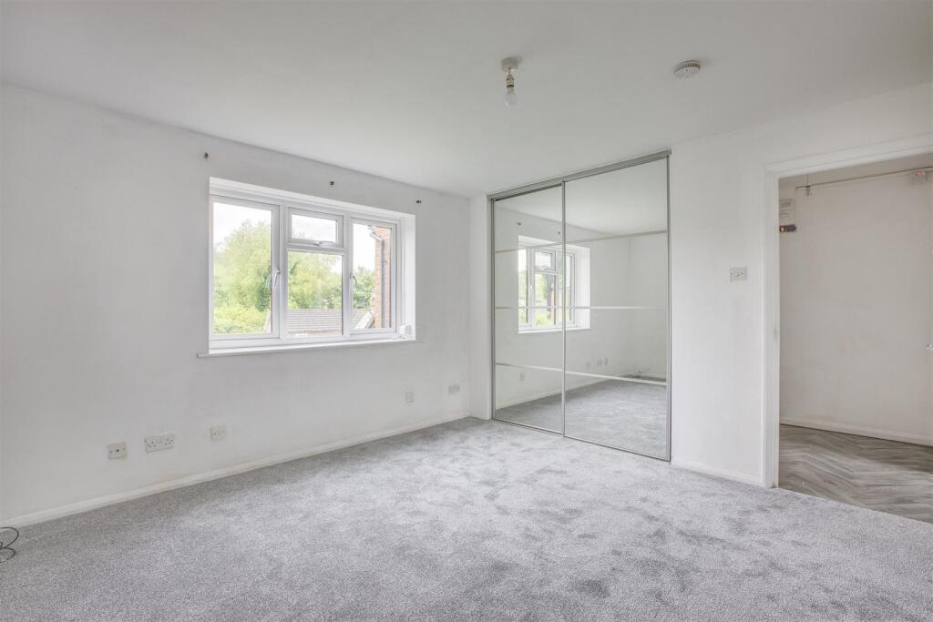 Bedroom/Recption Room