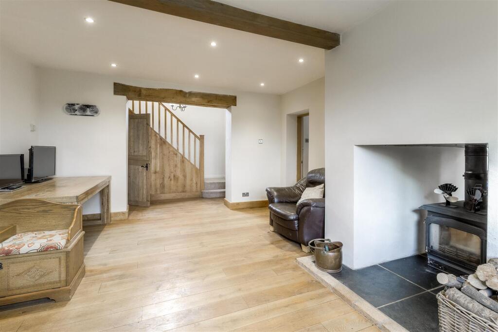 Hipsley Lane, Hurley