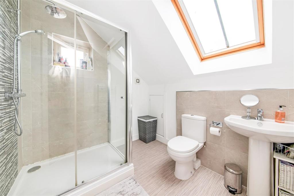 EN-SUITE SHOWER ROOM TO BEDROOM ONE