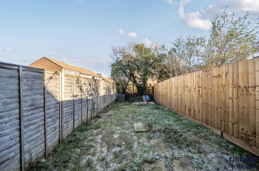 e78c907b88b246008dbd7f99e35a8a15