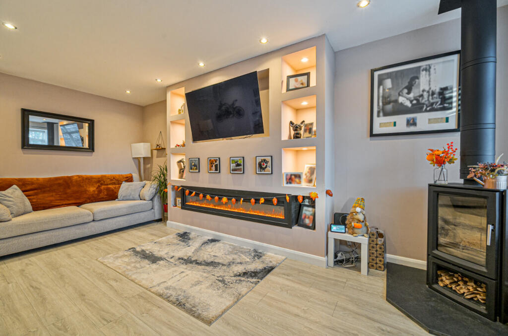 1383065-23-692031...