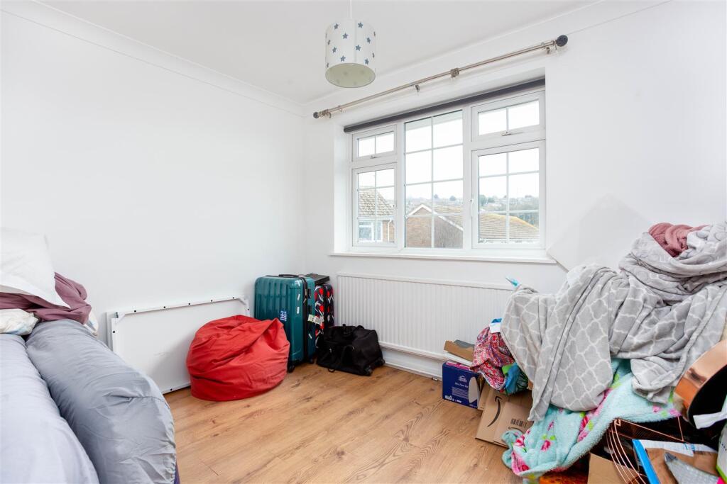 bedroom 3.jpg