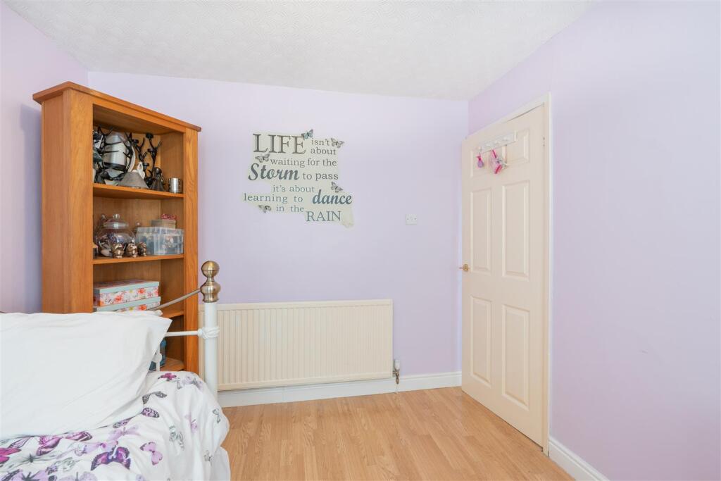 1 Oathills Drive-19.jpg