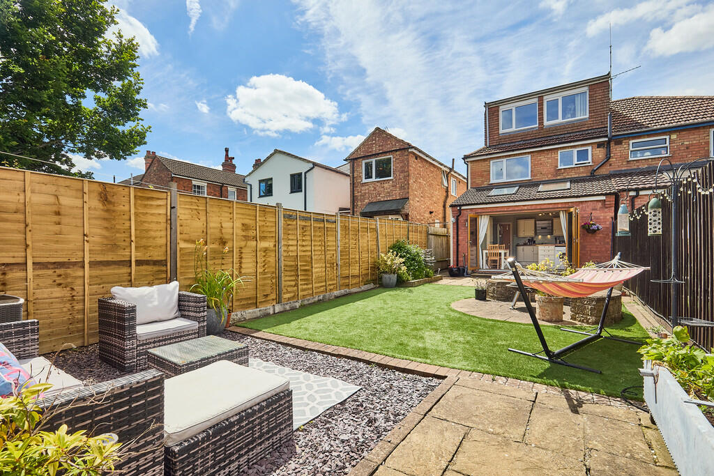 Edward Knight 202...