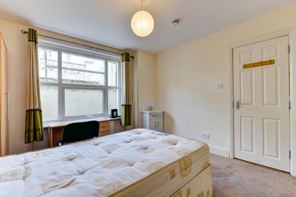 bed1