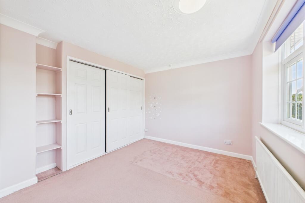 EweMove Spalding - Bedroom 