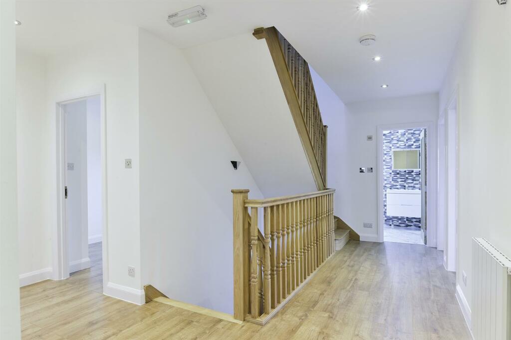 JOSEPHINE AVENUE, 75- (7).jpg