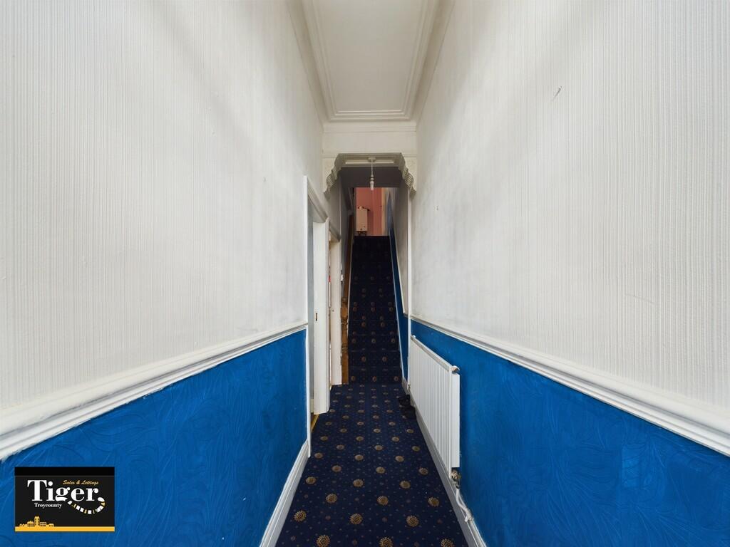 CAM02176G0-PR0321...